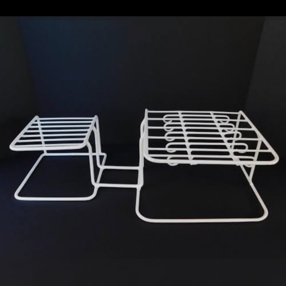 Rubbermaid White Wire Kitchen Organizer